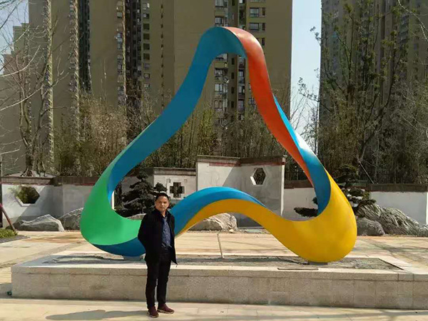 公園不鏽鋼雕塑
